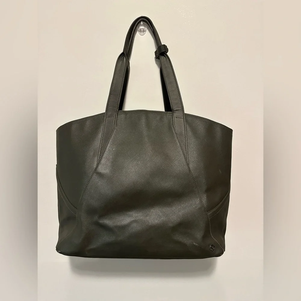 Lululemon All Day Tote and Small Pouch Dark Olive - Picture 2 of 16